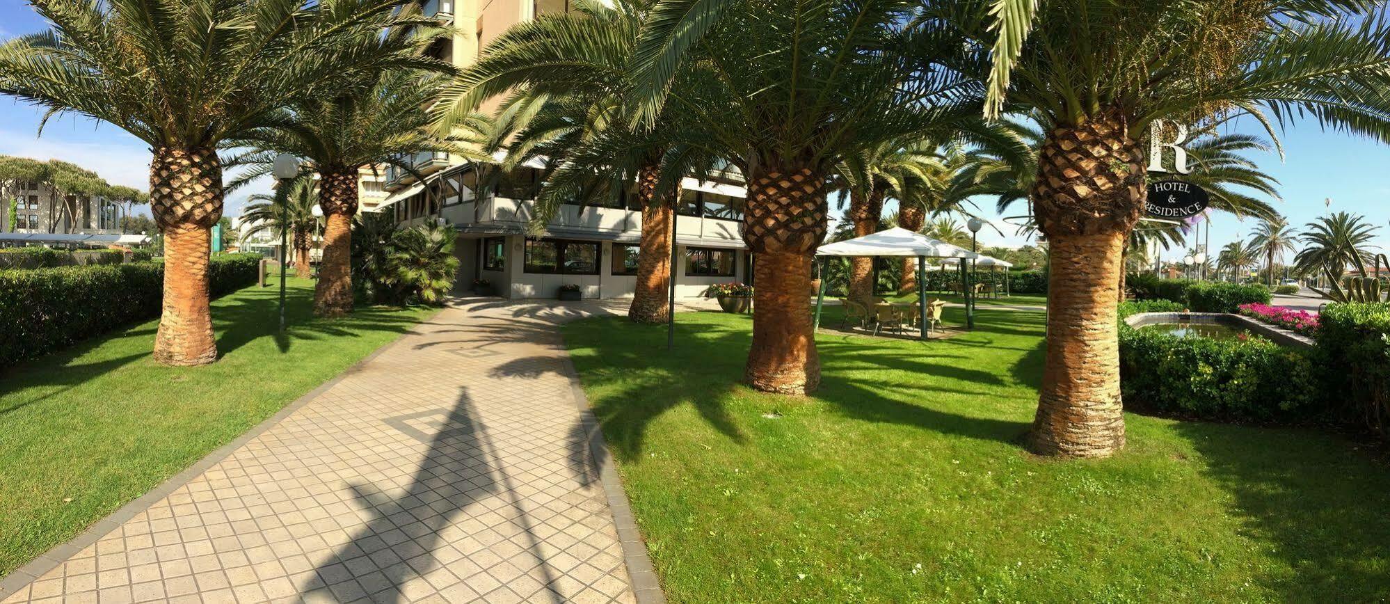 Hotel Caesar Residence & Spa Lido di Camaiore Eksteriør bilde