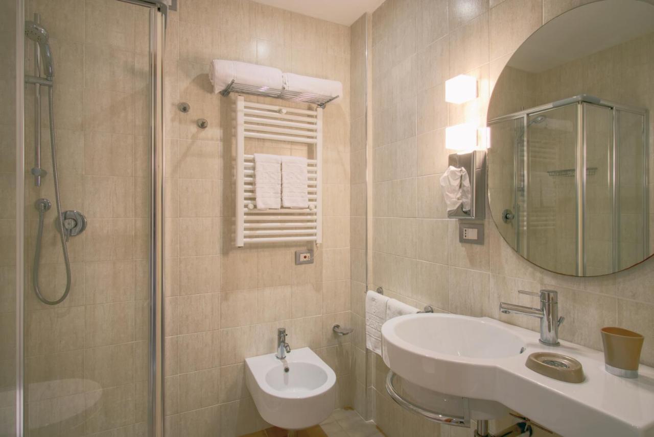 Hotel Caesar Residence & Spa Lido di Camaiore Eksteriør bilde